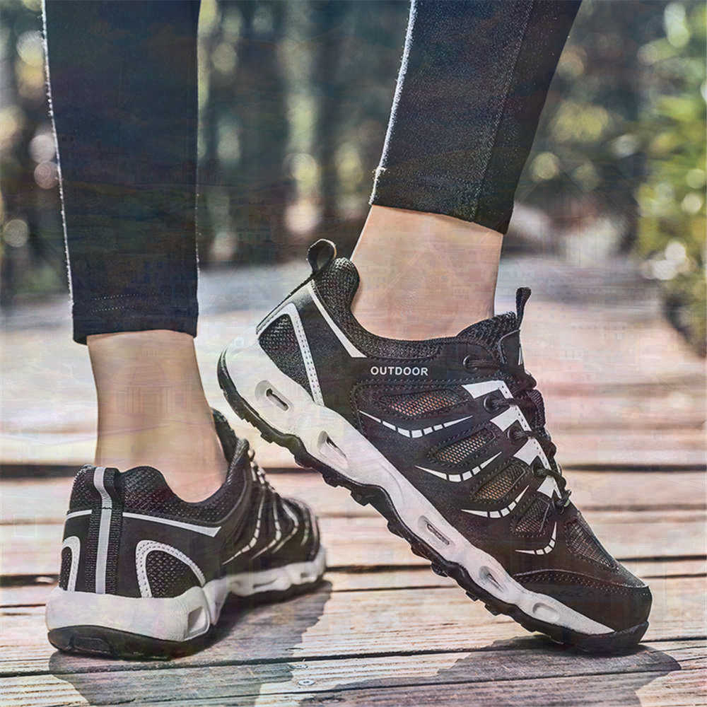 Sepatu Tenis Perak Ujung Bulat - Men'S Grooming Gift Ideas ulasan dan harga